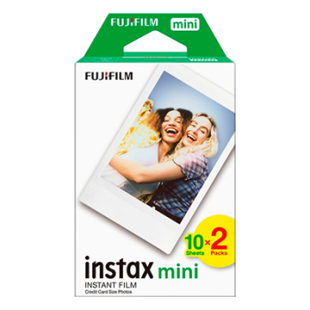 Boîte de film instantané Fujifilm Instax mini avec photo de deux personnes souriantes qui se font un câlin